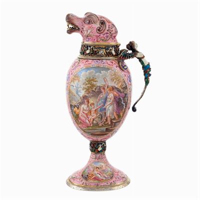 Caraffa in Argento Dorato e Smalti Policromi
