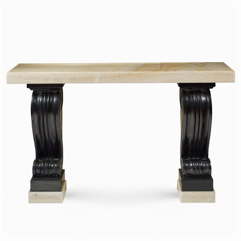 Console in Marmo