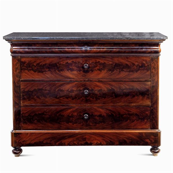 Mahogany veneer chest of drawers