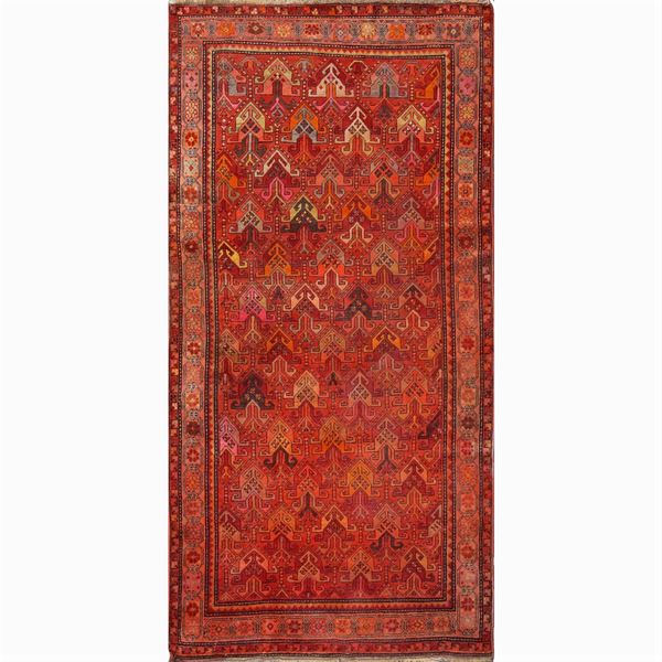 Tappeto orientale  (XX Sec.)  - Asta DIPINTI |ARREDI | OGGETTI D'ARTE - Colasanti Casa d'Aste
