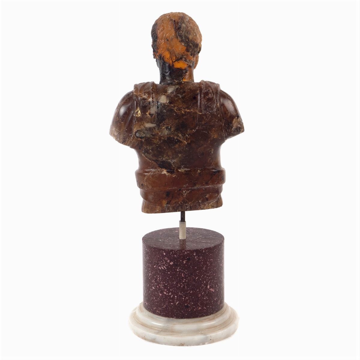 Scultura in Ambra