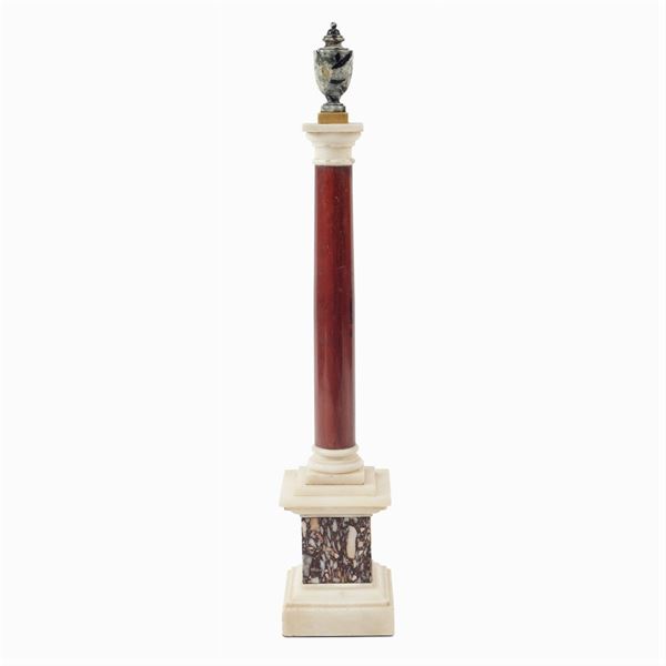 Colonna in marmi vari