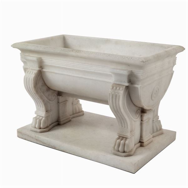 Rectangular white marble basin