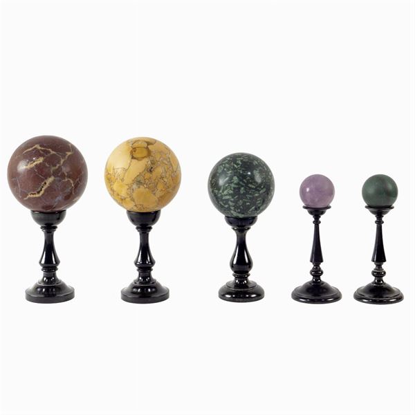 Group of polychrome marble spheres (5)  (Italy, 20th century)  - Auction PAINTINGS | FURNITURE | WORKS OF ART - Colasanti Casa d'Aste