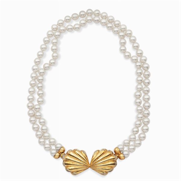 Two strands of cultured pearl necklace