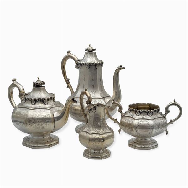 Silver tea and coffee service (4)  (London 1865)  - Auction FINE SILVER AND ART OF THE TABLE - Colasanti Casa d'Aste