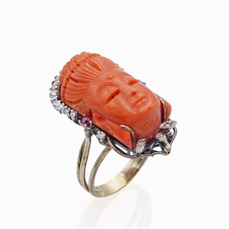 Anello Testa Buddha in Corallo Rosso