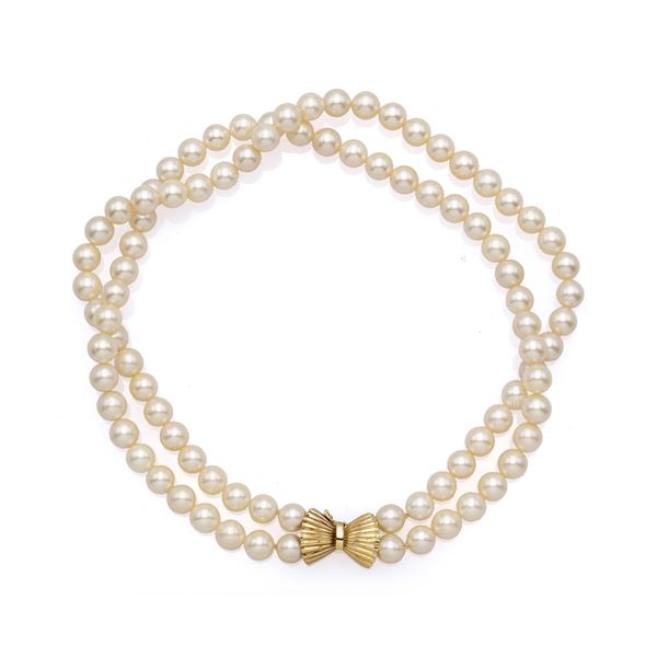 Two-strand cultured pearl necklace  - Auction FINE JEWELS  WATCHES FASHION VINTAGE - Colasanti Casa d'Aste