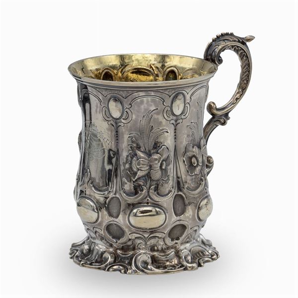 Silver mug  (London, 1853)  - Auction FINE SILVER AND ART OF THE TABLE - Colasanti Casa d'Aste