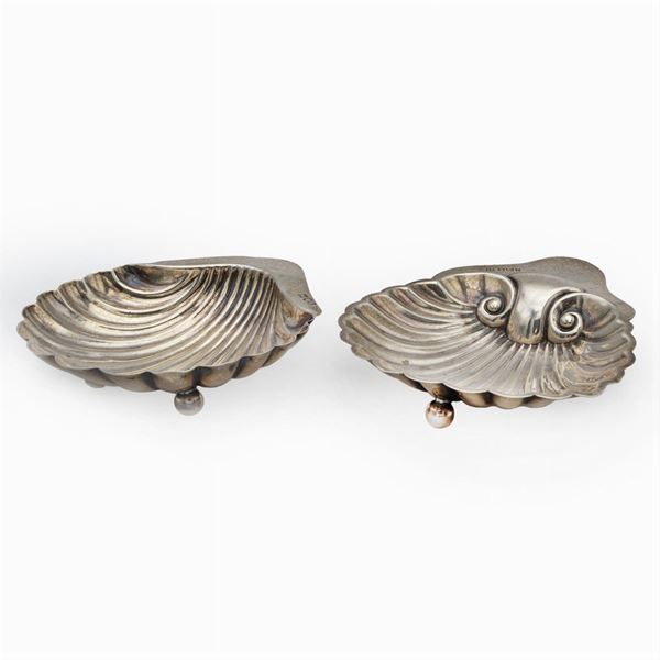 Two silver shells  (England, 1899 -1914)  - Auction FINE SILVER AND ART OF THE TABLE - Colasanti Casa d'Aste