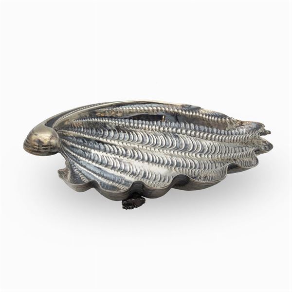 Gianmaria Buccellati, silver shell  (Ialy, 20th century)  - Auction FINE SILVER AND ART OF THE TABLE - Colasanti Casa d'Aste