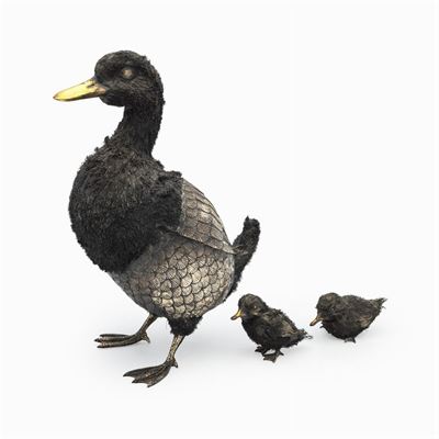 Gruppo di Sculture in Argento e Argento Dorato (3)