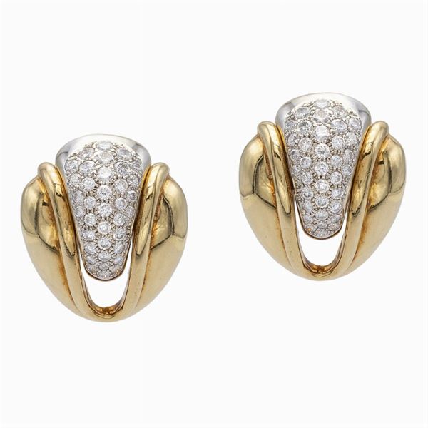 Orecchini a lobo in oro giallo e bianco 18kt e diamanti