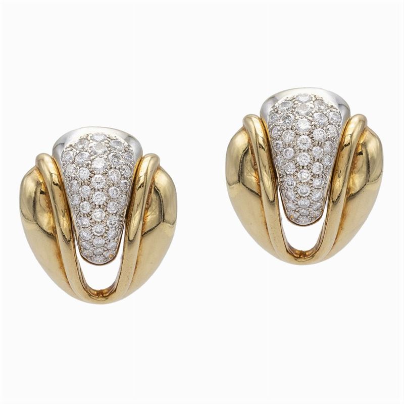 Orecchini a Lobo in Oro Giallo e Bianco 18kt e Diamanti