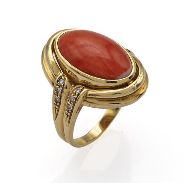 18kt yellow gold and coral ring  - Auction FINE JEWELS  WATCHES FASHION VINTAGE - Colasanti Casa d'Aste