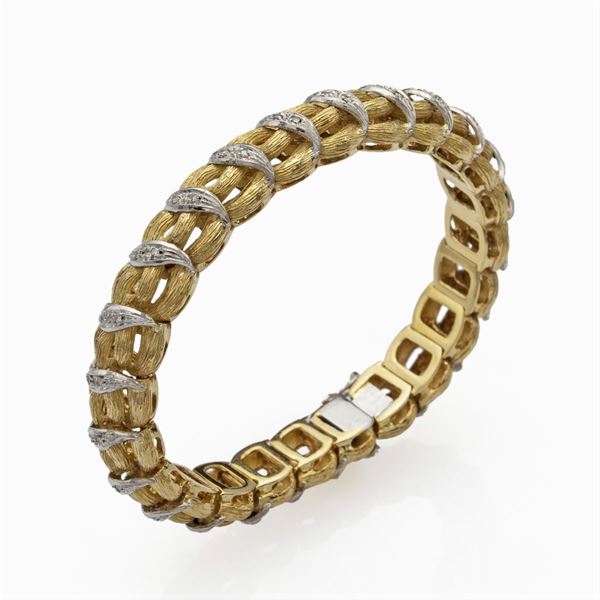 Bracciale in oro giallo 18kt lavorato a corteccia