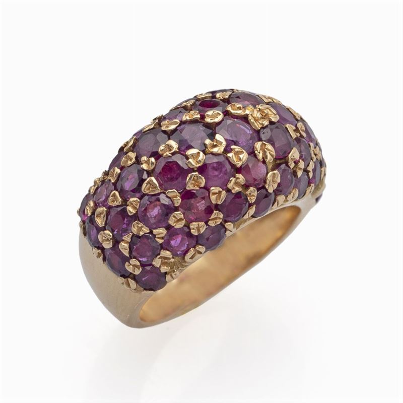 Anello Bombé in Oro Rosa 18kt con Rubini