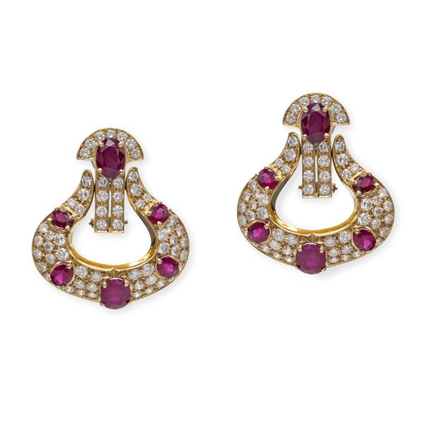 18kt yellow gold diamonds and rubies pendant earrings