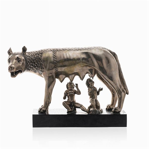 Grande scultura in argento e marmo