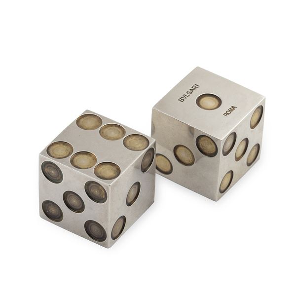 Bulgari, pair of silver and gilded silver dice  (London, 2000)  - Auction FINE SILVER AND ART OF THE TABLE - Colasanti Casa d'Aste