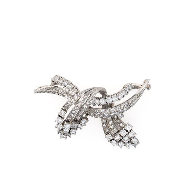18kt white gold and diamonds ribbon brooch
