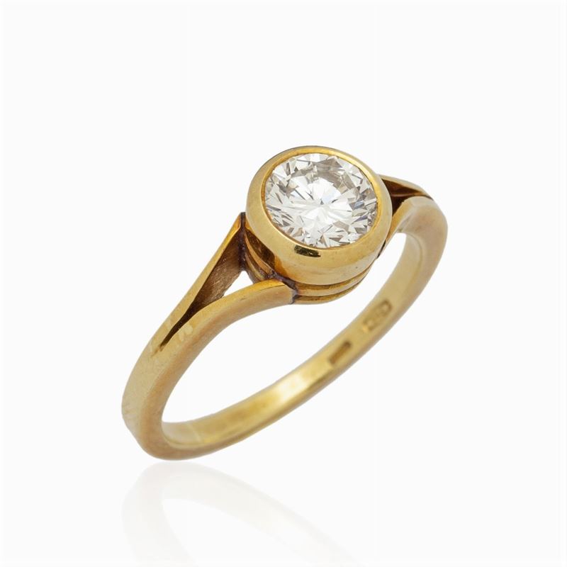 Anello in Oro Giallo 18kt con un Diamante Ct 1,23