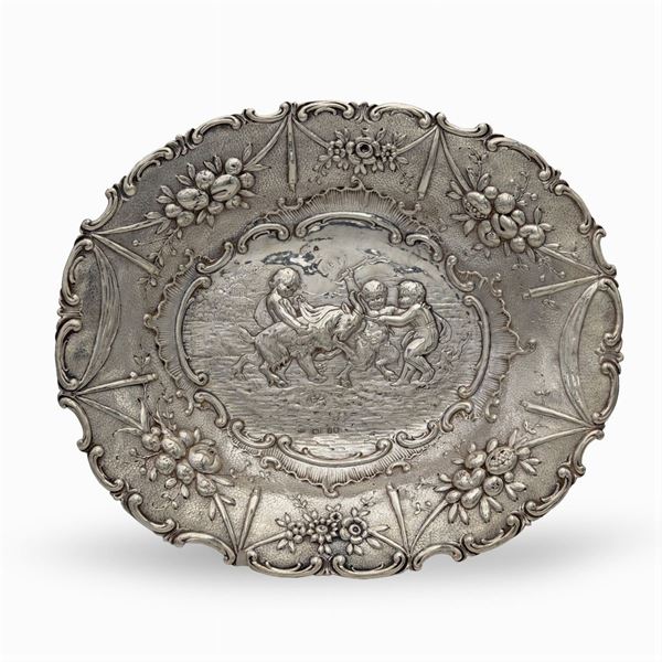 Silver centerpiece