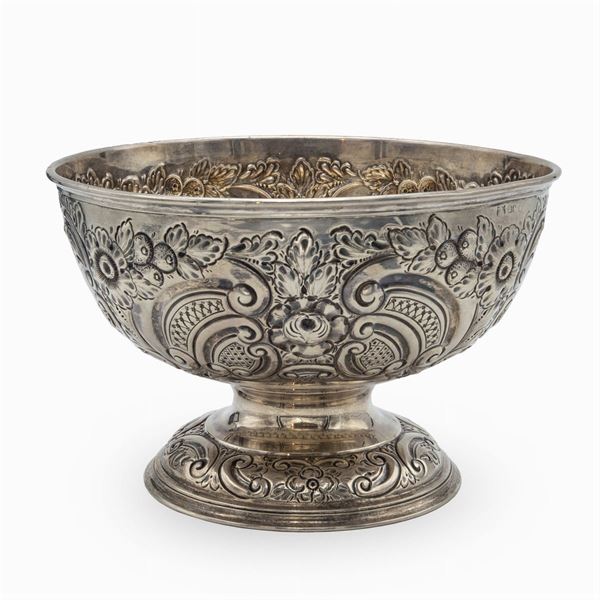 Silver stand  (Sheffield, early 20th century)  - Auction FINE SILVER AND ART OF THE TABLE - Colasanti Casa d'Aste