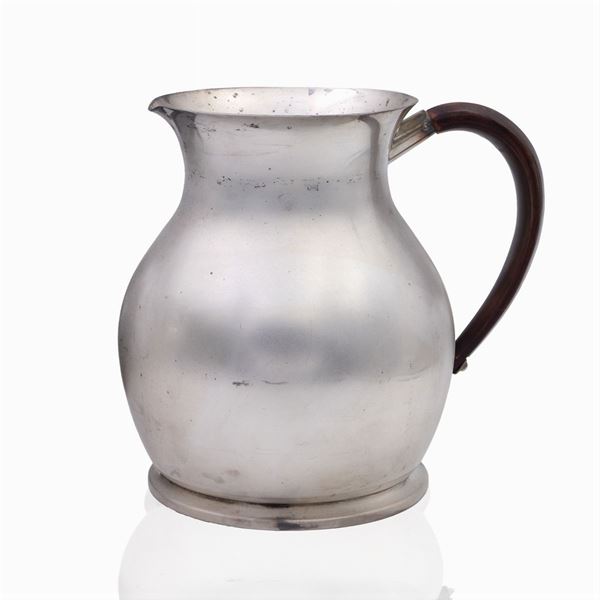Silver jug  (Italy, 20th century)  - Auction FINE SILVER AND ART OF THE TABLE - Colasanti Casa d'Aste