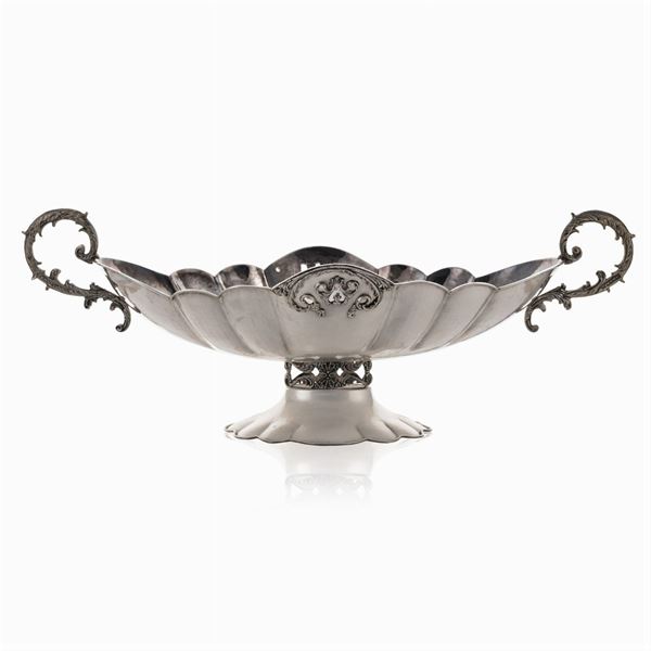 Large silver centerpiece  (Italy, 20th century)  - Auction FINE SILVER AND ART OF THE TABLE - Colasanti Casa d'Aste