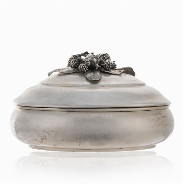 Legumiera in argento, Collezione Dabbene Milano