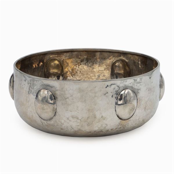 Silver centerpiece  (Italy, 20th century)  - Auction FINE SILVER AND ART OF THE TABLE - Colasanti Casa d'Aste