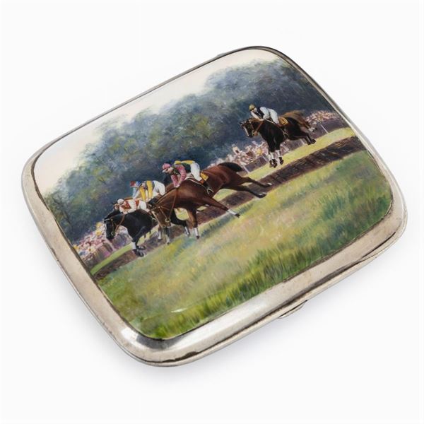 Silver and polychrome enamel snuff box