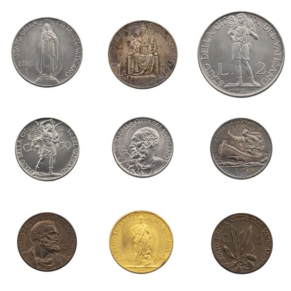 Commemorative coins (9)