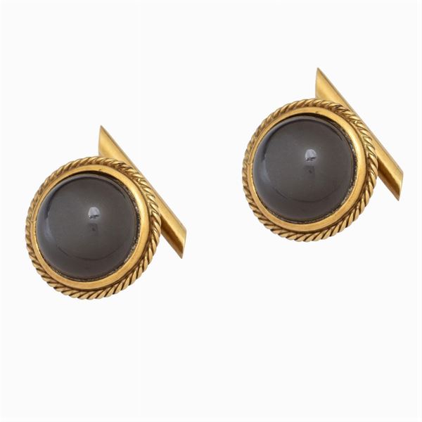 18kt yellow gold and quartz round cufflinks