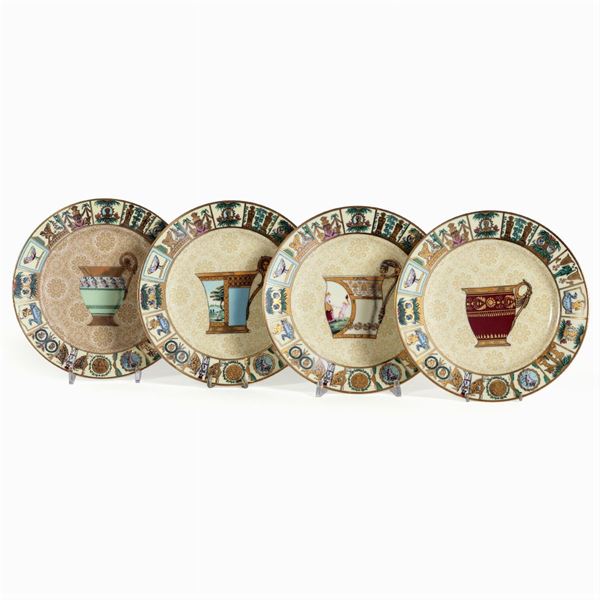 Gucci, set di piatti da collezione in porcellana (8)  (Italia, XX Sec.)  - Asta ARGENTI E ARTE DELLA TAVOLA - Colasanti Casa d'Aste