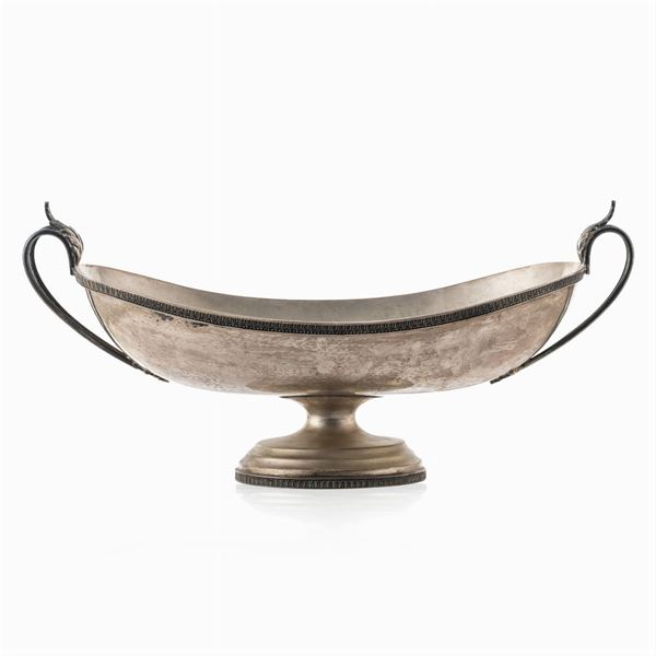 Silver centerpiece  (Italy, 20th century)  - Auction FINE SILVER AND ART OF THE TABLE - Colasanti Casa d'Aste