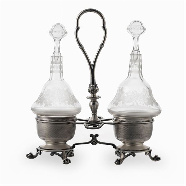 Silver metal Oil cruet  (European manufacture 20th century)  - Auction FINE SILVER AND ART OF THE TABLE - Colasanti Casa d'Aste