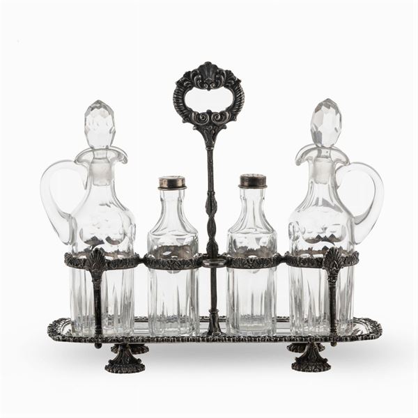 Oliera in metallo argentato e vetro  (XIX-XX Sec.)  - Asta ARGENTI E ARTE DELLA TAVOLA - Colasanti Casa d'Aste