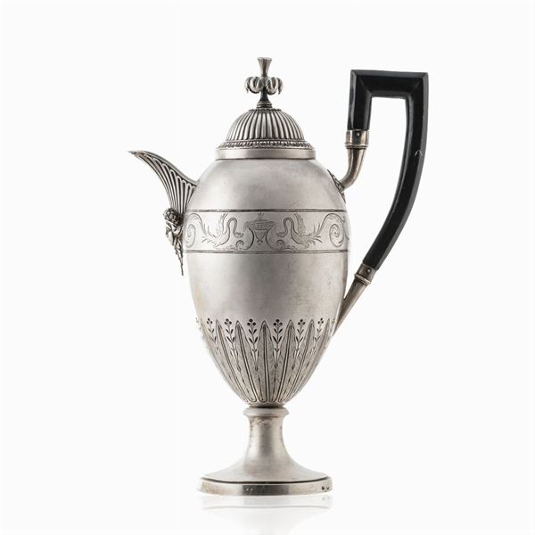 Caffettiera in argento