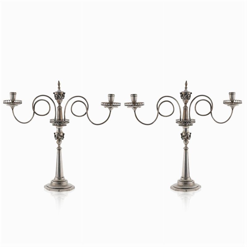 Coppia di Candelabri in Argento a Quattro Luci
