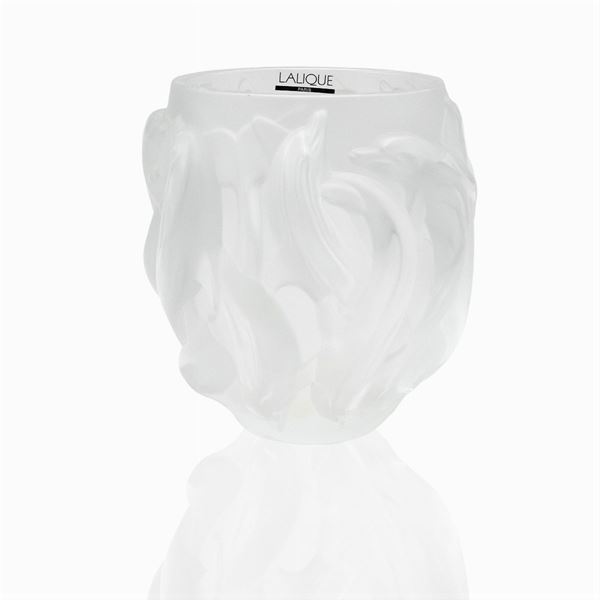 Lalique, vaso in vetro trasparente mod. Dauphins