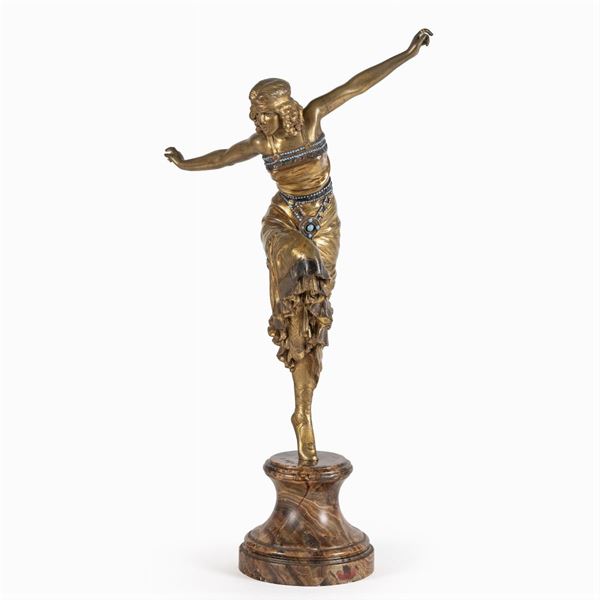 Paul Philippe, scultura in bronzo dorato