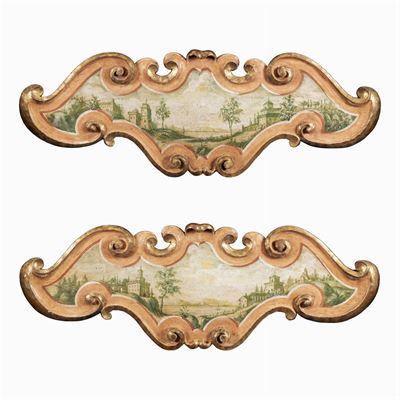 Coppia di Fregi in Legno Laccato e Dorato
