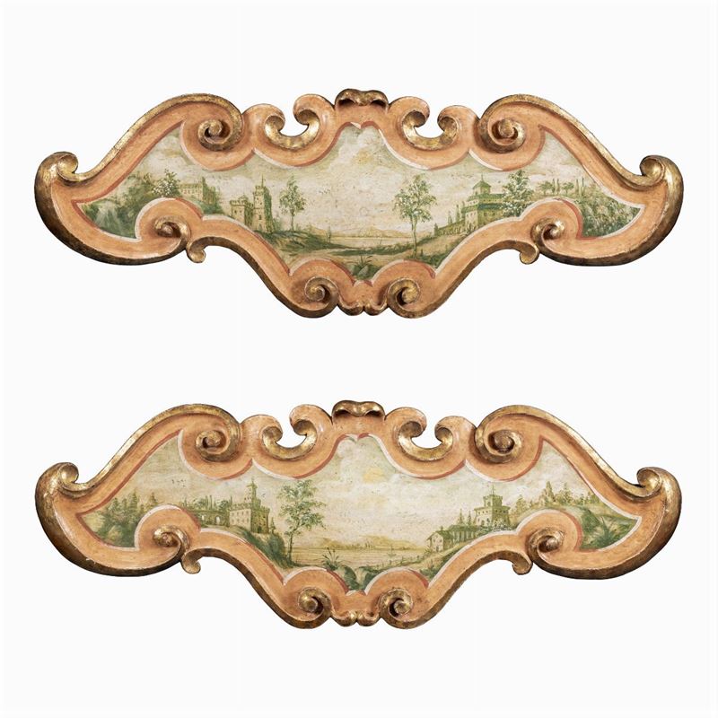 Coppia di Fregi in Legno Laccato e Dorato