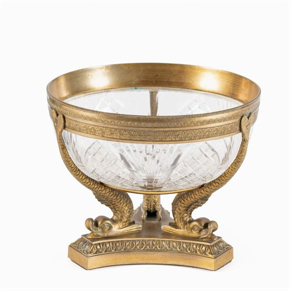 Alzata centrotavola in bronzo dorato e cristallo molato