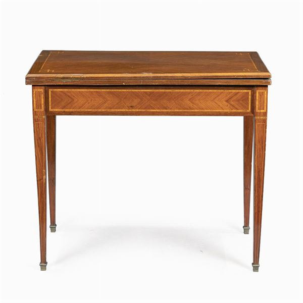 Game table in different woods  (France, 19th century)  - Auction Old Master Paintings, Furniture, Sculpture and  Works of Art - Colasanti Casa d'Aste