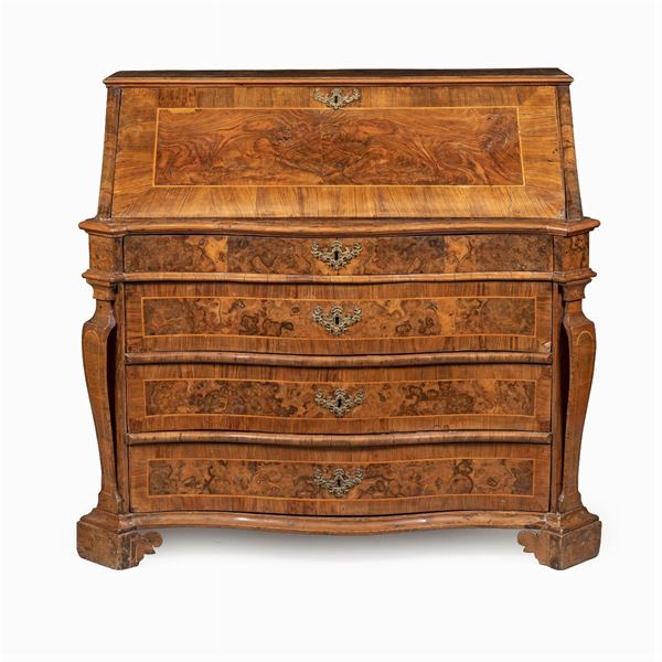 Walnut and briar wood Drop-leaf cabinet  (Rome, 18th century)  - Auction Old Master Paintings, Furniture, Sculpture and  Works of Art - Colasanti Casa d'Aste