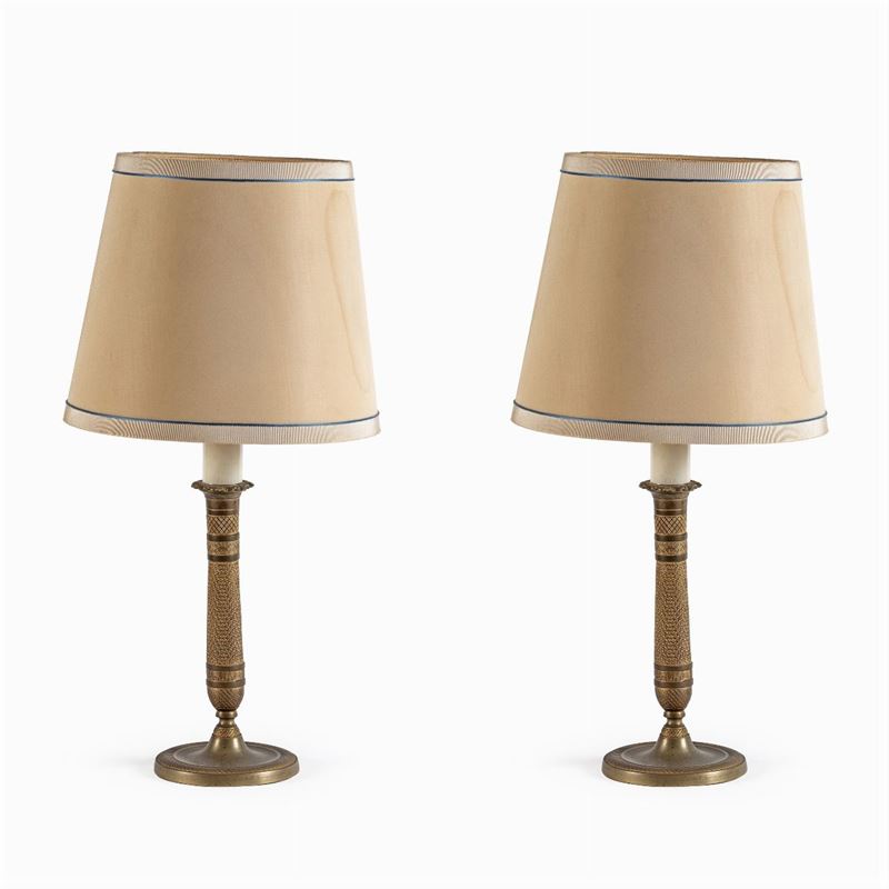 Coppia di Candelieri Elettrificati in Bronzo Dorato