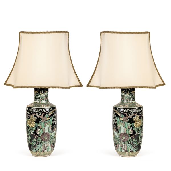 Pair of electrified porcelain vases  (China, 20th century)  - Auction Old Master Paintings, Furniture, Sculpture and  Works of Art - Colasanti Casa d'Aste